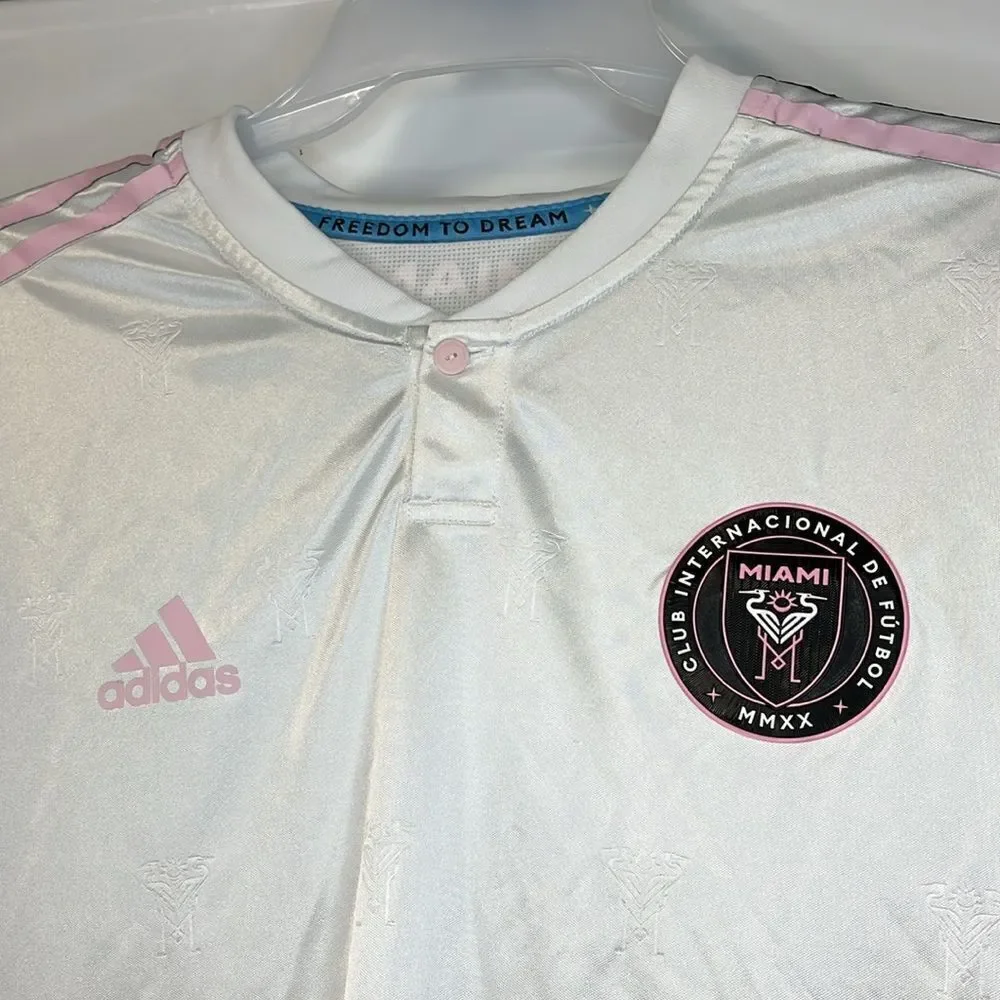 adidas club internacional
